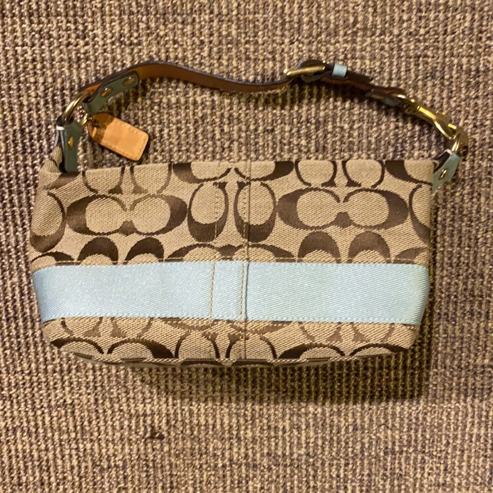 Vintage Coach logo small purse
